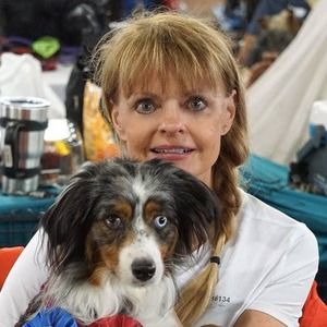 Meet your Posher, Lana